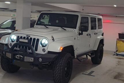 Jeep Wrangler 110.000 km 39.000 &euro; Lage 32791