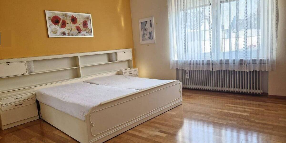 Etagenwohnung Bad Salzuflen Innenstadt - 4 Zimmer, 115 m&sup2;, 169.000&euro; | Angebot:26015434