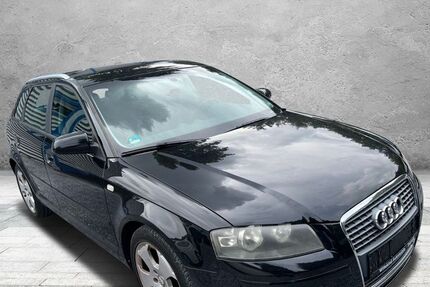 Audi A3 215.000 km 2.900 € Detmold 32758