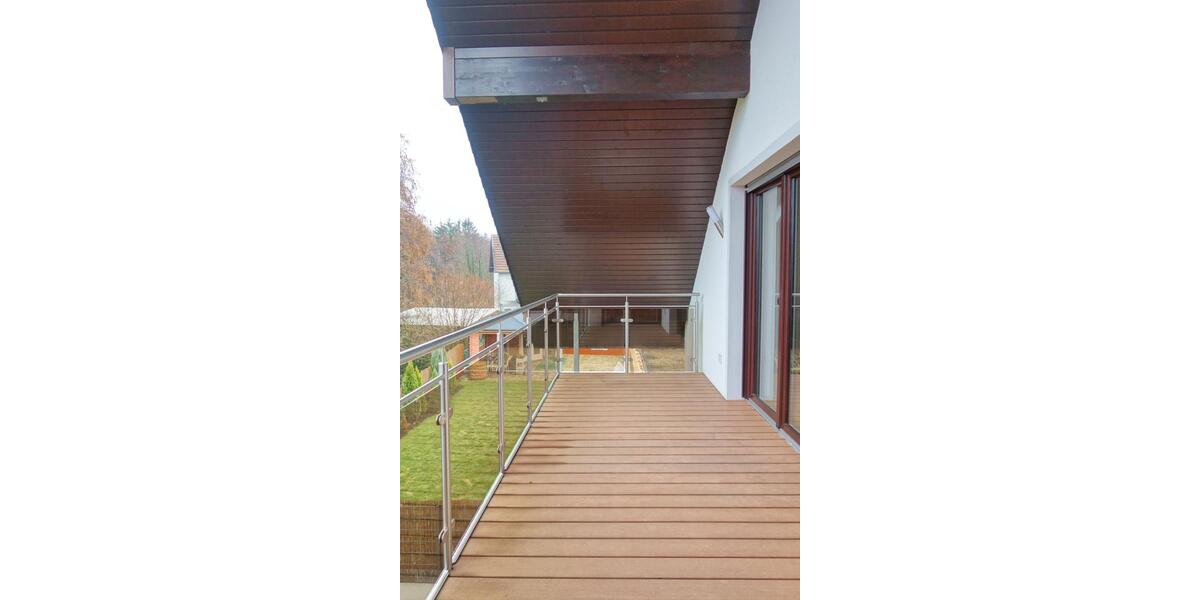 Dachgeschoßwohnung Enger - 4 Zimmer, 104 m&sup2;, 890&euro; | Angebot:25421736