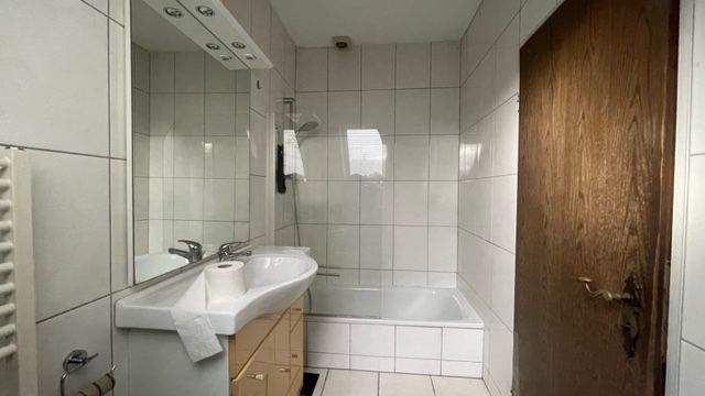 Mehrfamilienhaus, Wohnhaus Lemgo - 9 Zimmer, 246 m&sup2;, 525.000&euro; | Angebot:25777632