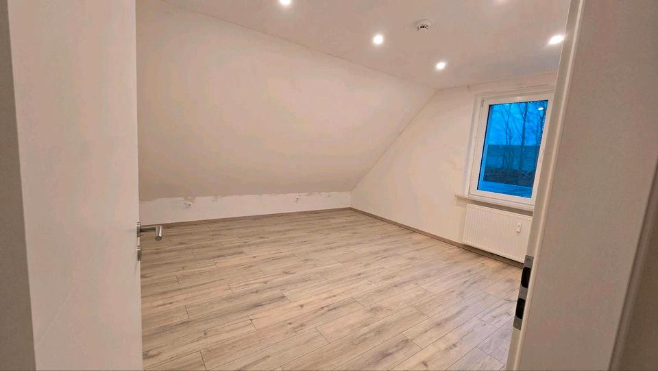 Etagenwohnung Bünde - 2 Zimmer, 91 m&sup2;, 900&euro; | Angebot:26415546