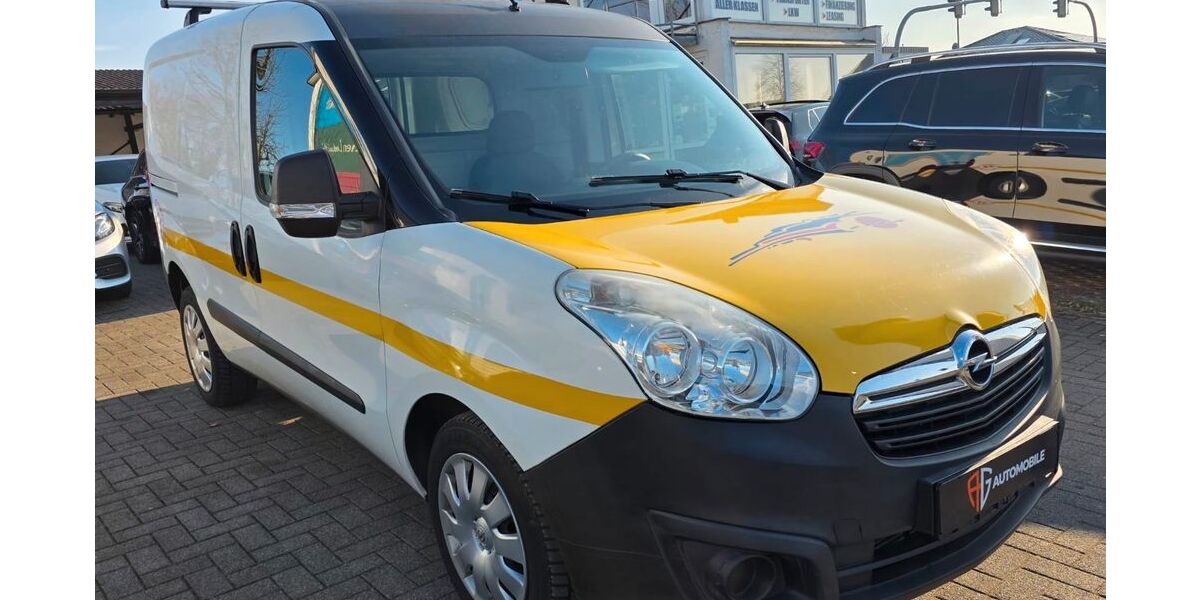 Opel Combo 105.700 km 7.999 &euro; Bielefeld 33659