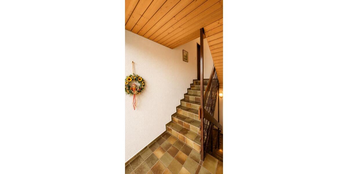 Dachgeschoßwohnung Bünde - 3 Zimmer, 78 m&sup2;, 169.000&euro; | Angebot:26865124
