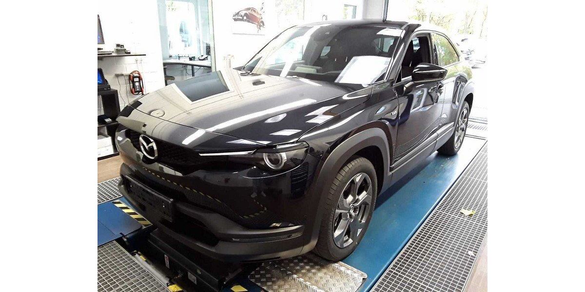 Mazda MX-30 19.905 km 16.990 € Gütersloh 33332