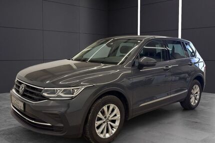 VW Tiguan 32.000 km 26.840 &euro; Schloß Holte-Stukenbrock 33758