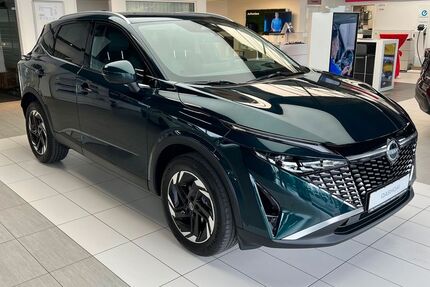 Nissan Qashqai 2.700 km 32.890 &euro; Rietberg 33397