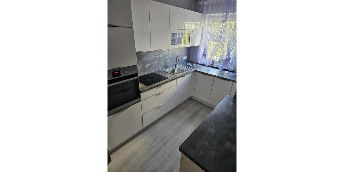 Reihenhaus Bad Salzuflen - 3 Zimmer, 100 m&sup2;, 320.000&euro; | Angebot:25963086