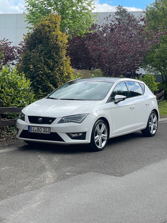 Seat Leon 178.800 km 11.800 € Löhne 32584