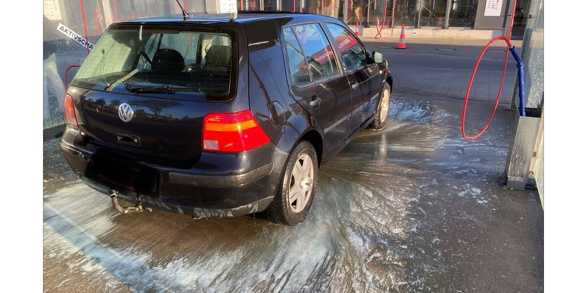 VW Golf 195.645 km 1.299 &euro; Herford 32049