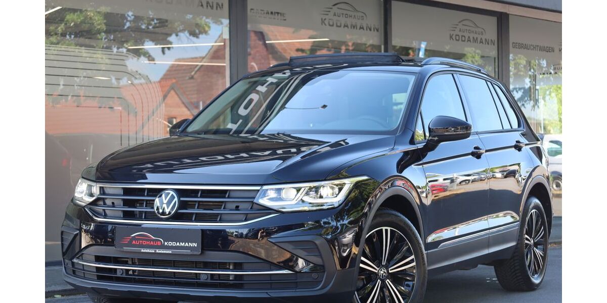 VW Tiguan 29.581 km 31.950 &euro; Rheda-Wiedenbrück 33378