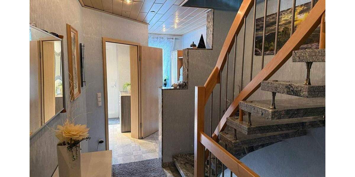 Doppelhaushälfte Bielefeld Heepen - 6 Zimmer, 168 m&sup2;, 495.000&euro; | Angebot:25751701