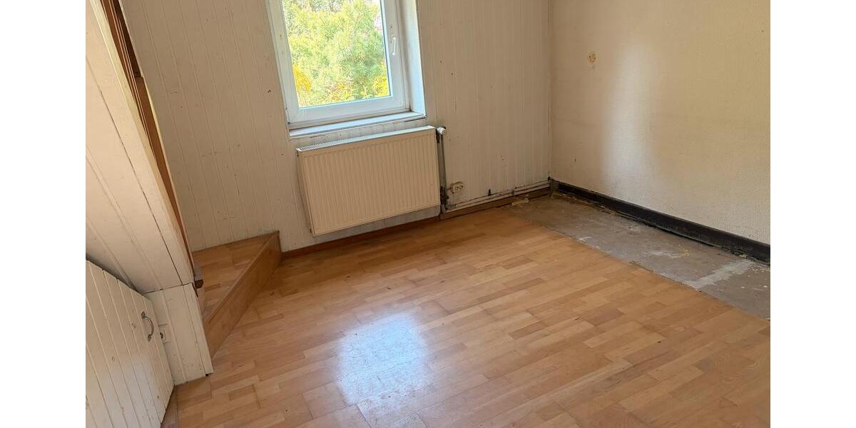 Einfamilienhaus Bielefeld Jöllenbeck - 4 Zimmer, 120 m&sup2;, 225.000&euro; | Angebot:26504730