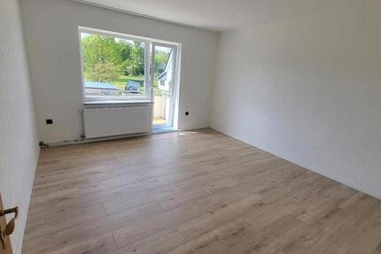 Wohnung Lage - 4 Zimmer, 83 m&sup2;, 750&euro; | Angebot:26415552