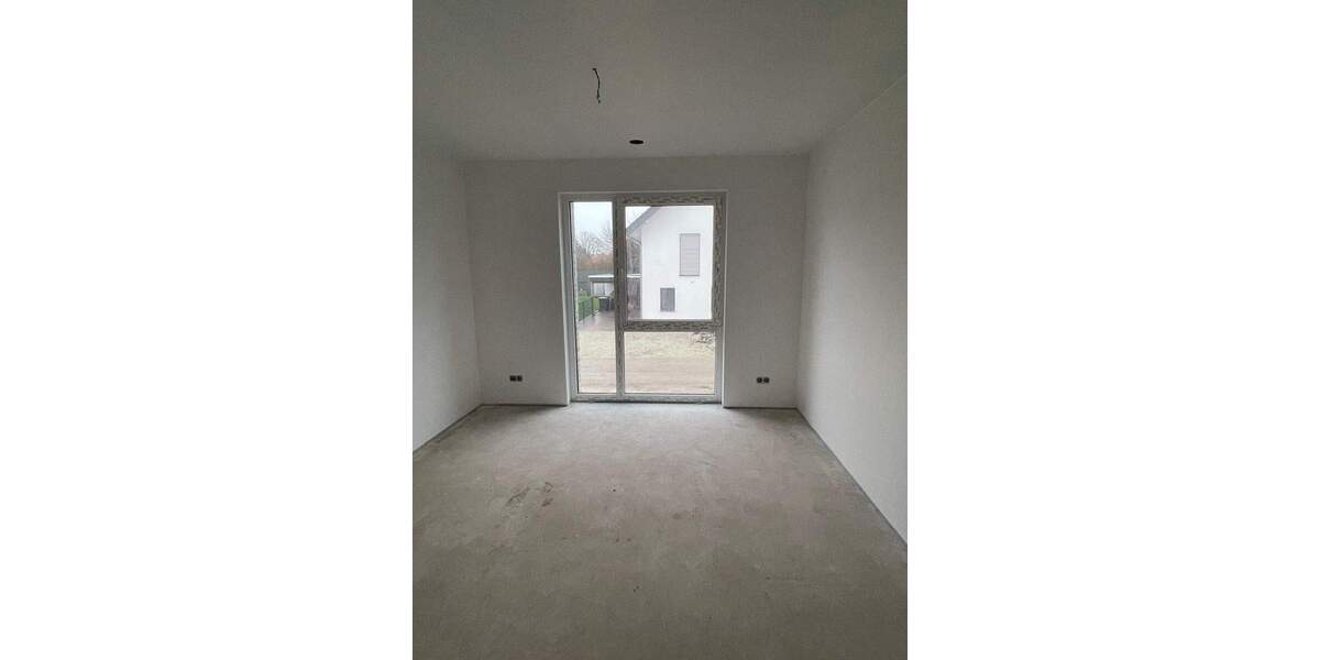 helle drei-Zimmer-Wohnung mit Balkon, Keller und Tiefgaragenstellplatz 3 zimmer