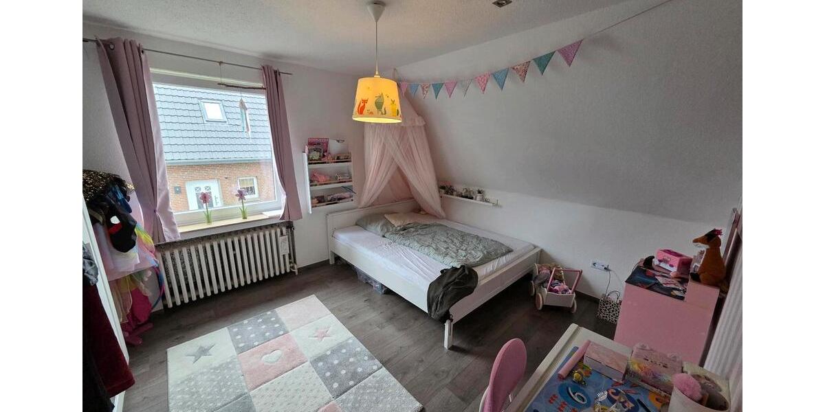 Einfamilienhaus Kirchlengern - 7 Zimmer, 149 m&sup2;, 320.000&euro; | Angebot:27014730