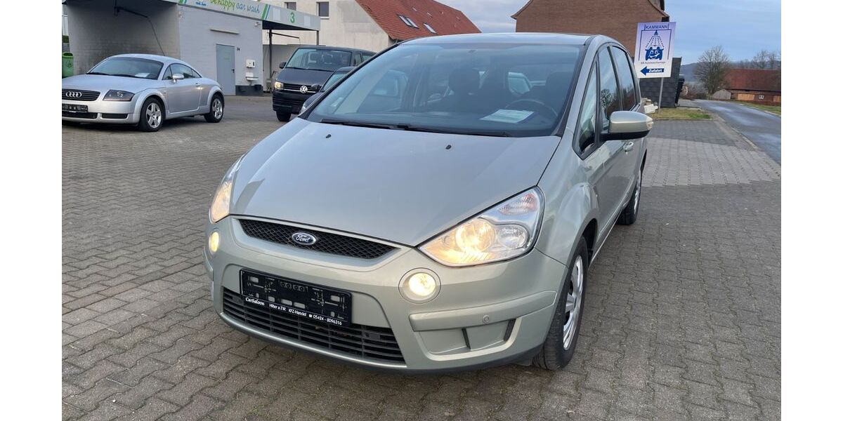 Ford S-Max 154.000 km 5.590 &euro; Hilter a.T.W. 49176