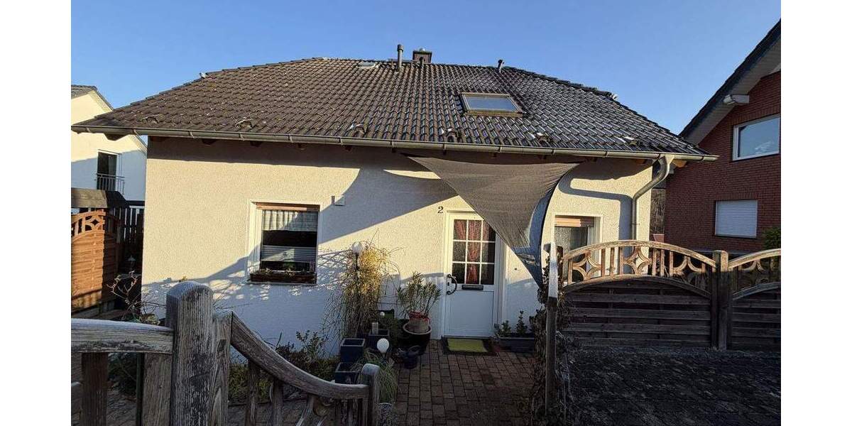 Mehrfamilienhaus, Wohnhaus Vlotho - 6 Zimmer, 175 m&sup2;, 370.000&euro; | Angebot:25718866