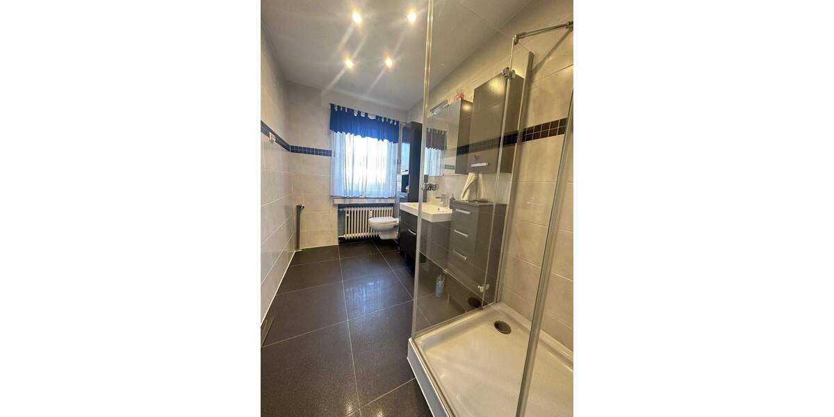 Mehrfamilienhaus, Wohnhaus Leopoldshöhe - 1 Zimmer, 210 m&sup2;, 455.000&euro; | Angebot:25694961