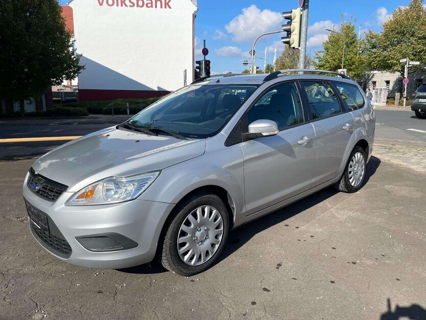 Ford Focus 154.500 km 3.990 € Herford 32049