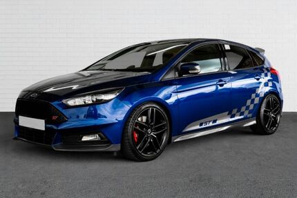 Ford Focus 119.500 km 13.999 &euro; Schloß Holte-Stukenbrock 33758