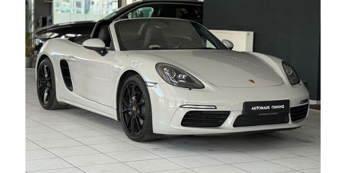 Porsche Boxster 119.000 km 50.990 &euro; Lage 32791