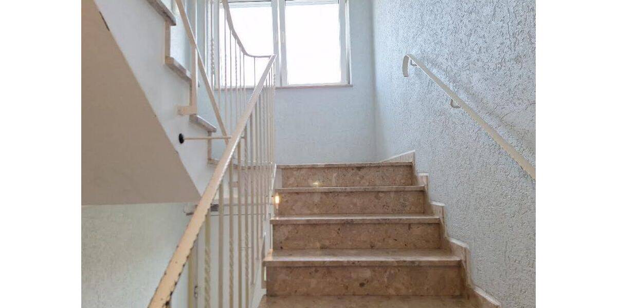 Mehrfamilienhaus mit 9 Wohnungen - vermietet 3 zimmer