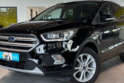 Ford Kuga 72.828 km 16.895 € Herford 32052
