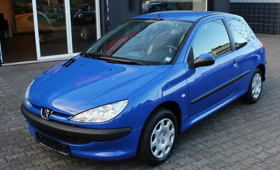 Peugeot 206 209.700 km 1.400 € Paderborn 33104