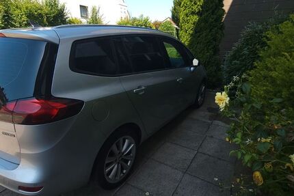 Opel Zafira Tourer 148.000 km 6.600 &euro; Bielefeld 33729