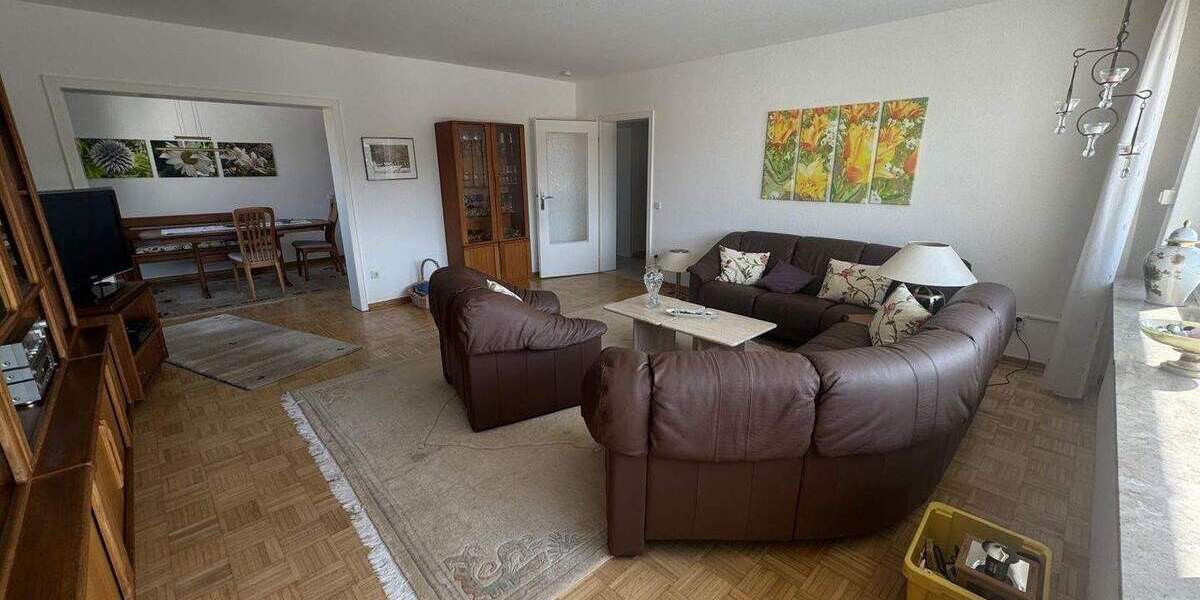 Gepflegte Wohnung mit Charme – großzügig, hell und mit Balkon in begehrter Lage von Brackwede 3 zimmer