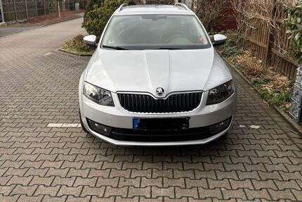 Skoda Octavia 160.300 km 9.990 &euro; Halle Westfalen 33790