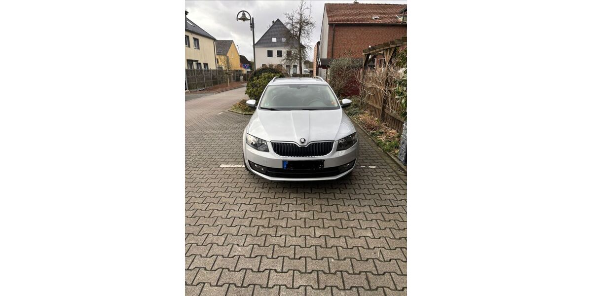 Skoda Octavia 160.300 km 9.990 &euro; Halle Westfalen 33790