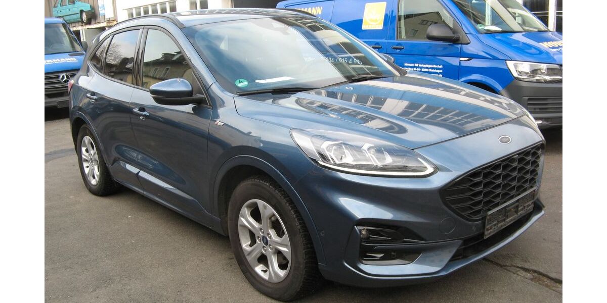 Ford Kuga 104.000 km 18.400 &euro; Bielefeld 33613