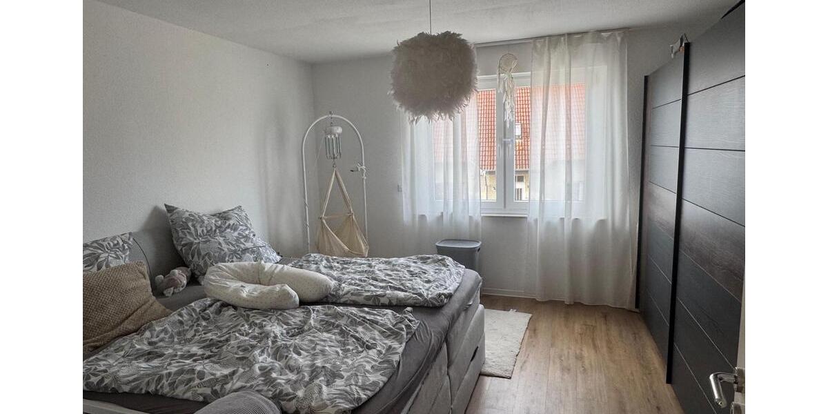 Etagenwohnung Enger - 4 Zimmer, 107 m&sup2;, 1.400&euro; | Angebot:26403765