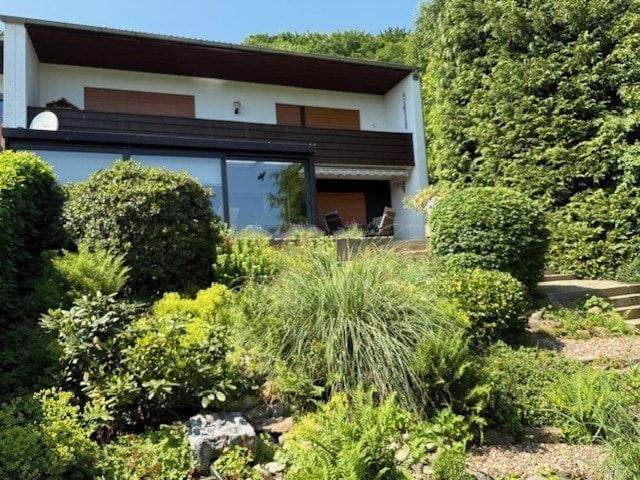 Doppelhaushälfte Vlotho - 5 Zimmer, 119 m&sup2;, 225.000&euro; | Angebot:25769161