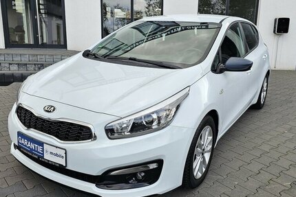 Kia cee´d 1.6 CRDI Edition 7 AHK KLIMA AUS 2.HAND 128.056 km 11.490 € Löhne 32584