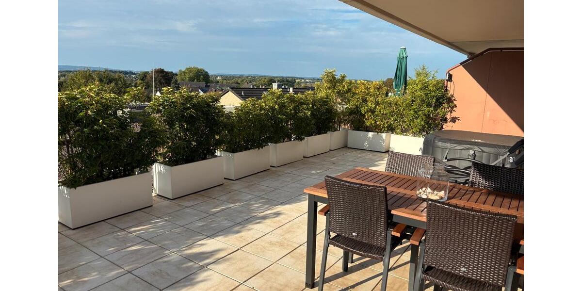 Etagenwohnung Bad Salzuflen - 2 Zimmer, 85 m&sup2;, 2.200&euro; | Angebot:26235354
