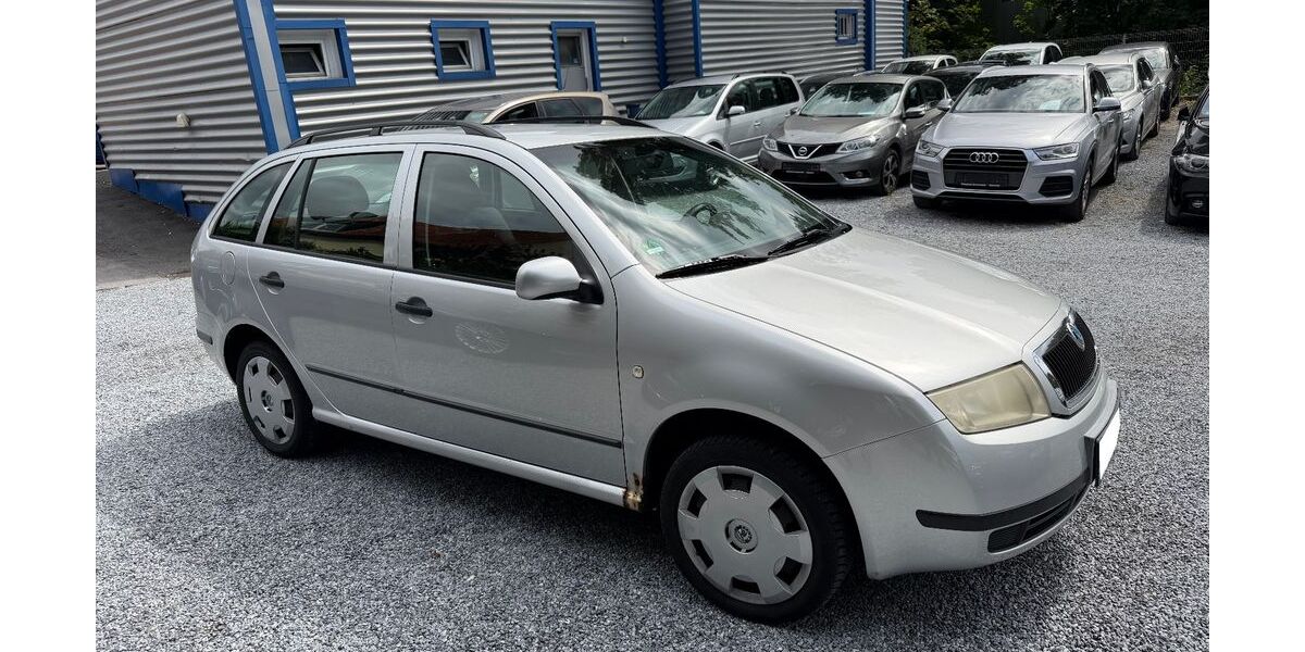 Skoda Fabia 153.000 km 999 &euro; Detmold 32758