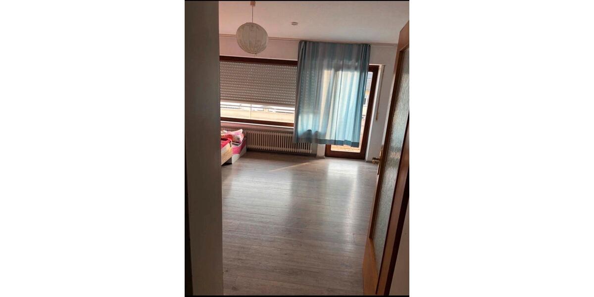 Doppelhaushälfte Bad Salzuflen - 5 Zimmer, 140 m&sup2;, 1.300&euro; | Angebot:26401131
