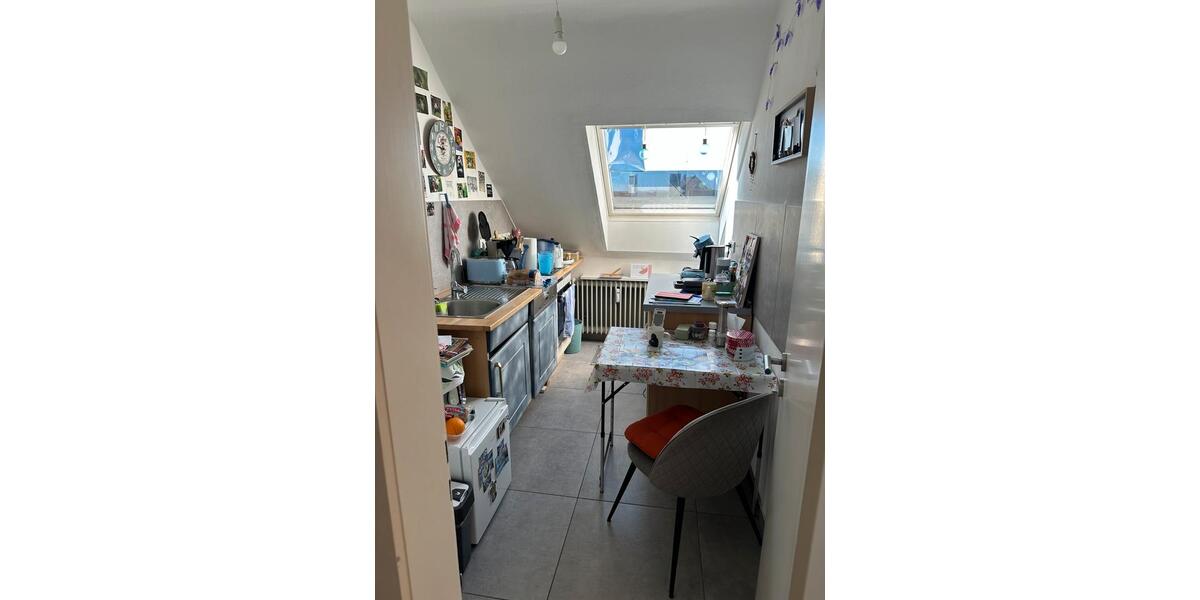 Dachgeschoßwohnung Bad Salzuflen - 1 Zimmer, 50 m&sup2;, 450&euro; | Angebot:26444556