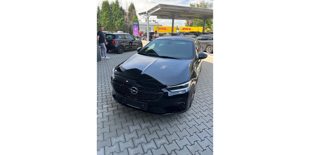 Opel Insignia 23.450 km 27.850 &euro; Hilter 49176