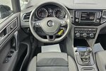 VW Golf Sportsvan 1.4 TSI Highline LEDER NAVI AHK 105.050 km 13.990 &euro; Löhne 32584