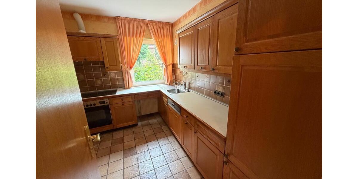 Gepflegtes 4-Zimmer-Endreihenhaus mit Garten, Keller, Garage 4 zimmer