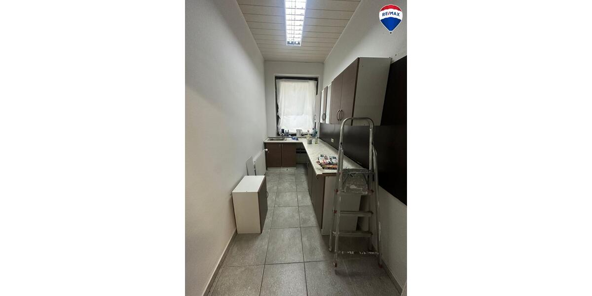 Erdgeschoßwohnung Bielefeld Brackwede - 6 Zimmer, 150 m&sup2;, 1.700&euro; | Angebot:25926014