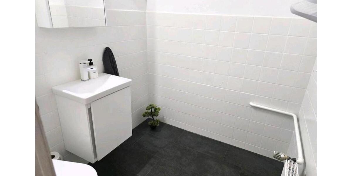 Doppelhaushälfte Bad Oeynhausen - 5 Zimmer, 155 m&sup2;, 1.200&euro; | Angebot:26121783
