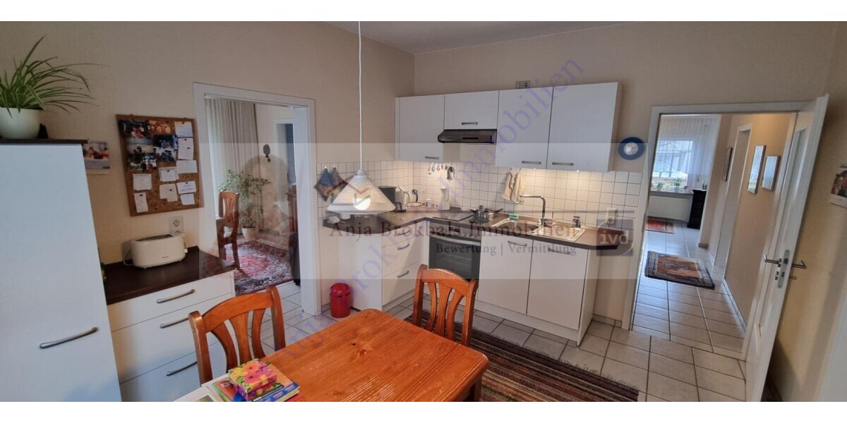 2-Familienhaus in Isselhorst: EG barrierefrei, 170 m², 2 Carports, toller Garten, 2 Eingänge - provisionsfrei für Käufer - Einfamilienhaus Gütersloh Isselhorst | Angebot:21839386