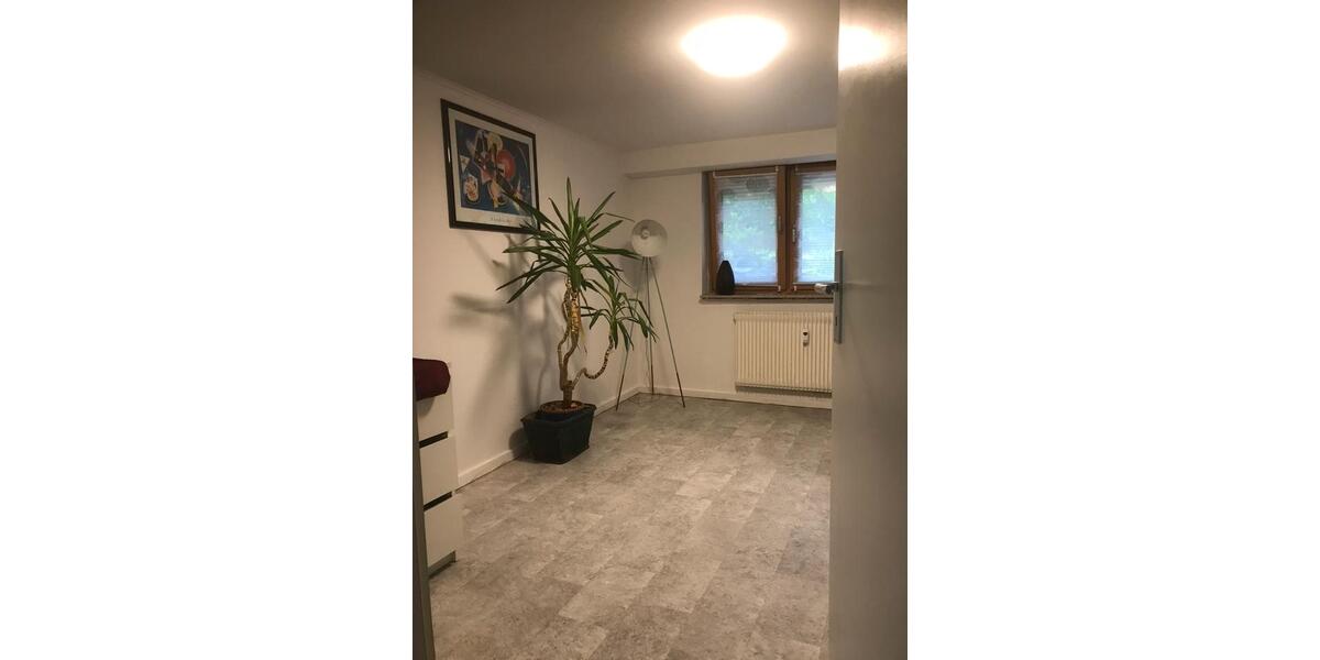 Erdgeschoßwohnung Bielefeld Jöllenbeck - 5 Zimmer, 160 m&sup2;, 260.000&euro; | Angebot:24984731