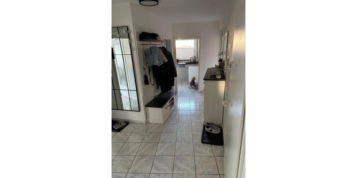 Etagenwohnung Gütersloh Isselhorst - 3 Zimmer, 103 m&sup2;, 1.100&euro; | Angebot:25649452