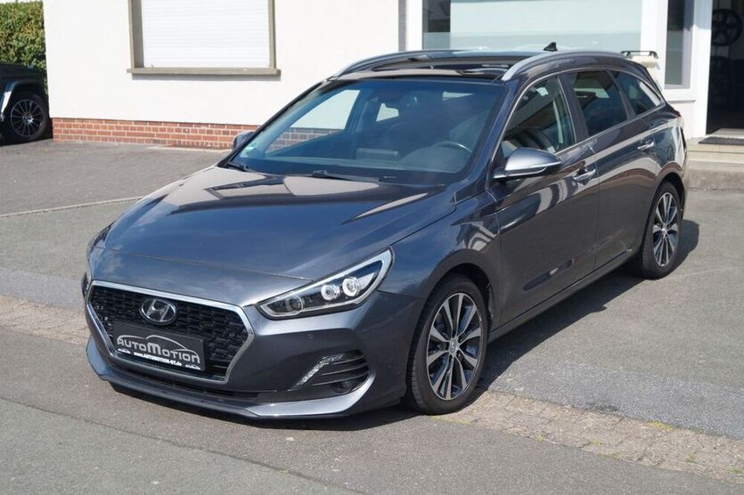 i30